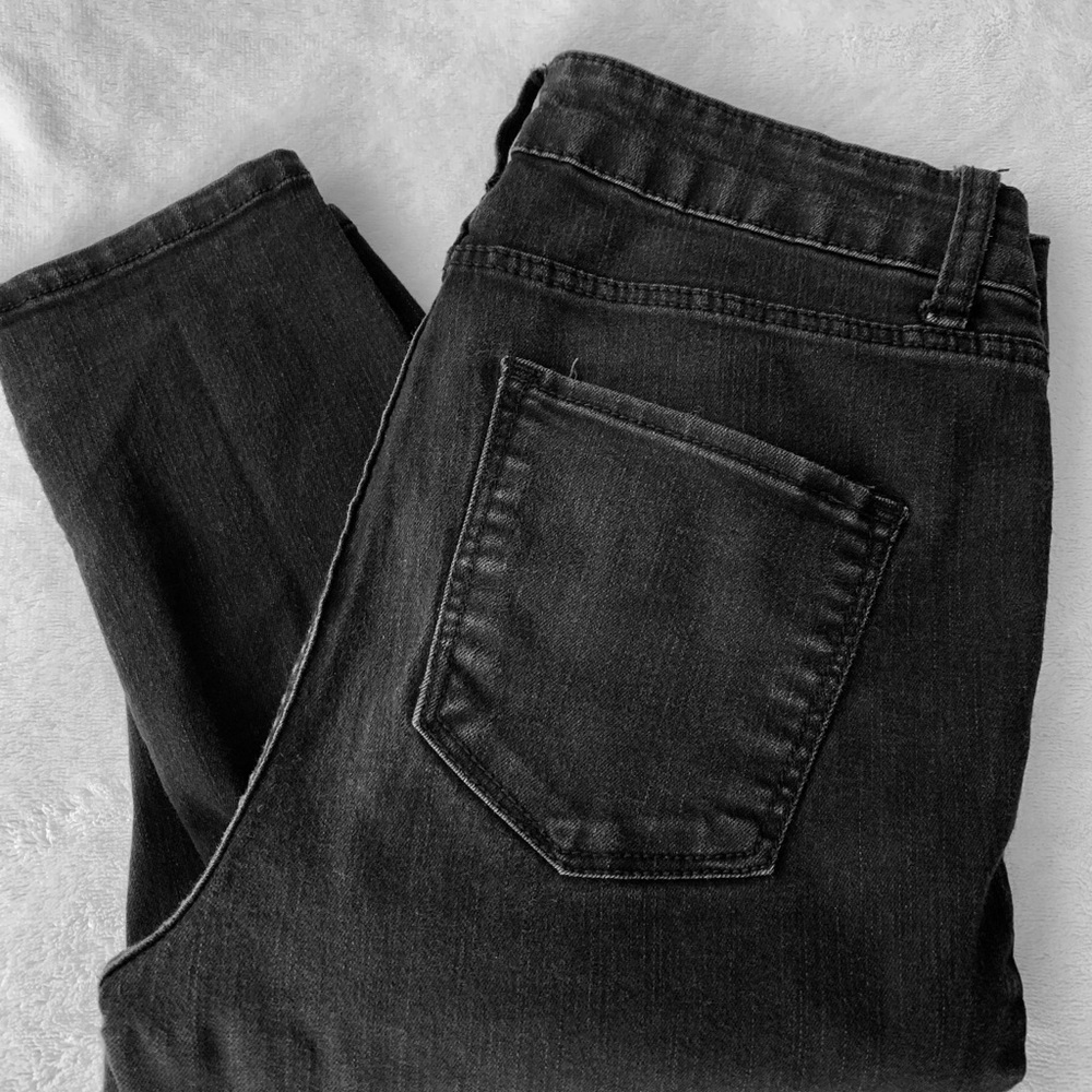 DSTLD High Waisted Skinny Leg Black Jeans 28x32